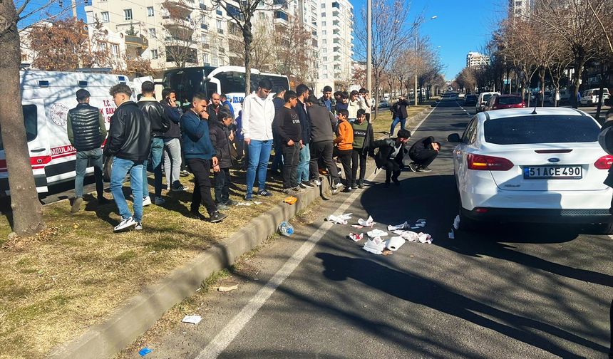 Şanlıurfa'da otomobilin çarptığı çocuk yaralandı