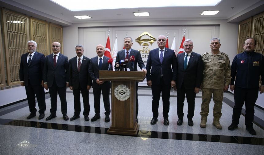 Yerlikaya, Adıyaman'da güvenlik toplantısına katıldı