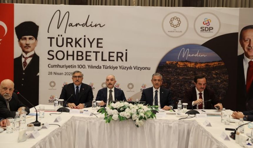 Mardin'de "Türkiye Sohbetleri" toplantısı düzenlendi