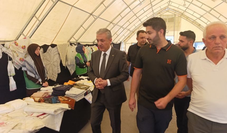 Mardin'de Gazze yararına kermes düzenledi