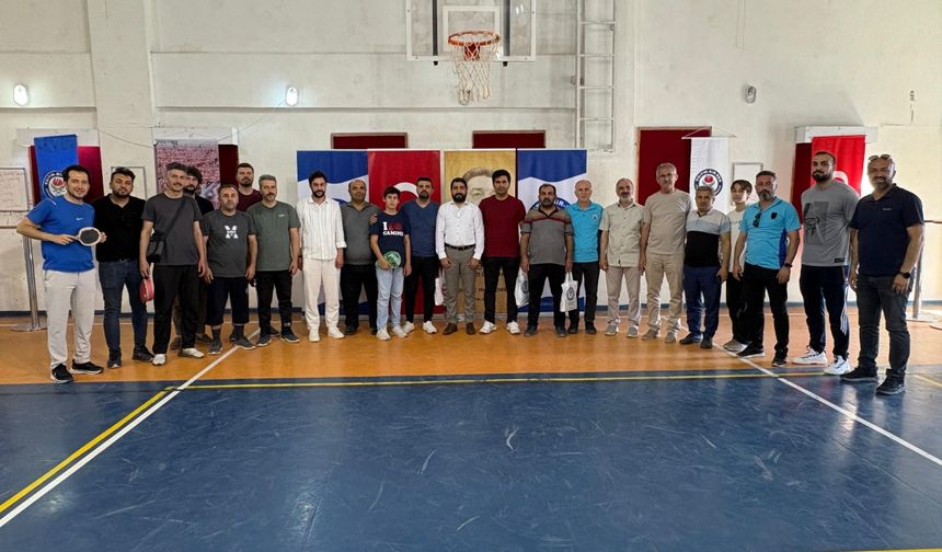 Eğitim-Bir-Sen Geleneksel Masa Tenisi Turnuvası tamamlandı