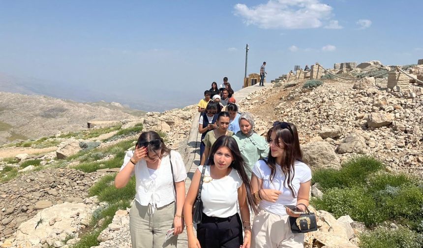 Kajta'da Elektrikli araçlarla ören yerlerine anlamlı ziyaret