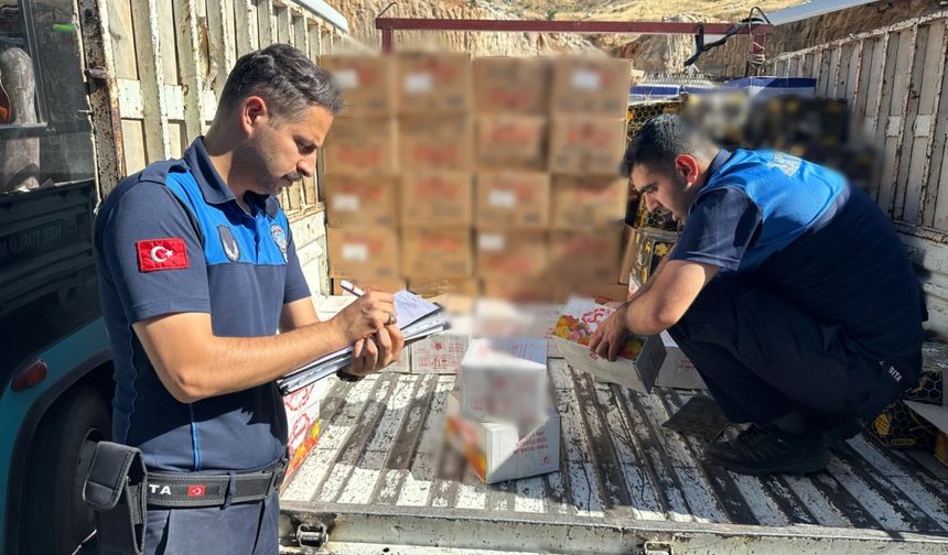 Tarihi geçmiş 5 bin 370 adet gıda ürünü imha edildi