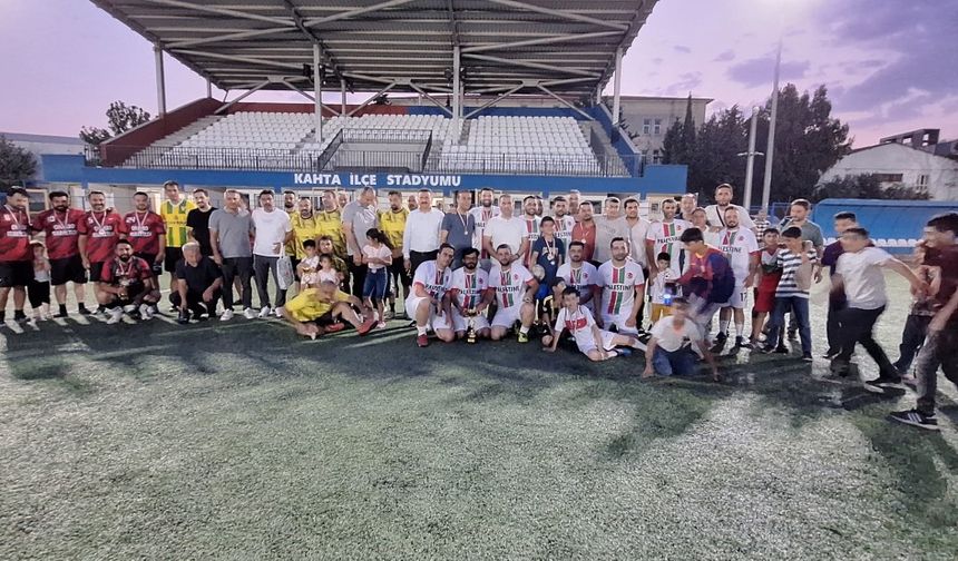Öğretmenler arası futbol turnuvası sona erdi