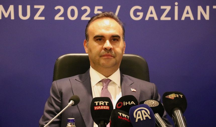 Bakan Kacır, Gaziantep’te sanayicilerle buluştu