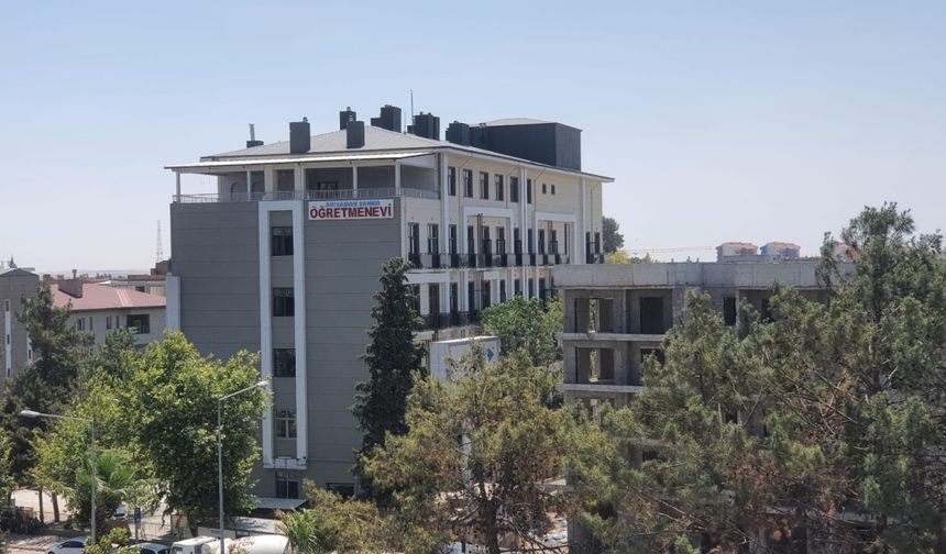 Adıyaman’da eğitim yatırımları: Derslik sayısı deprem öncesini geçti, ikili eğitim sona eriyor  - Videolu Haber