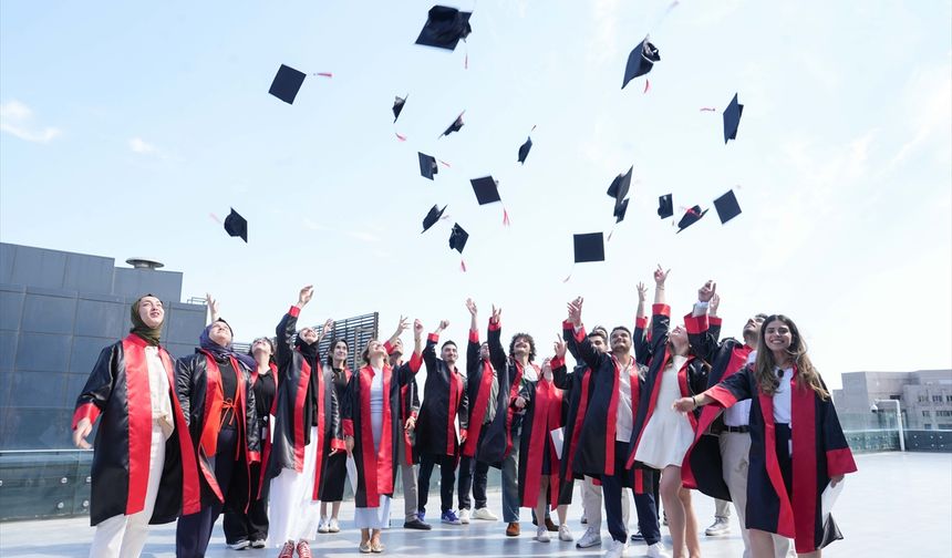 BEDAŞ'ın yeni nesil "BeSTAR" mühendisleri mezun oldu