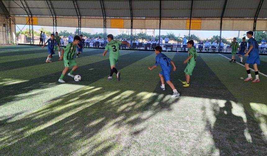 Kahta’da Yaz Kur’an Kursları Futbol Turnuvası Finali Yapıldı