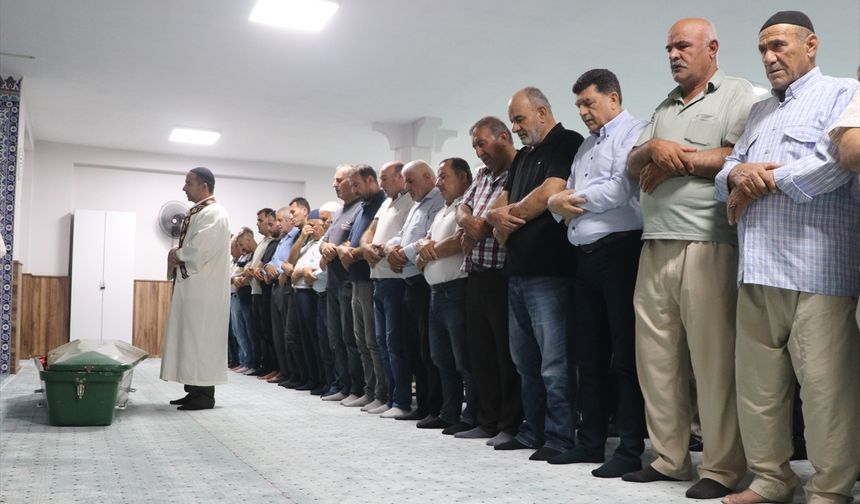 Mersin kazasında ölen Polat, Siirt'te defnedildi