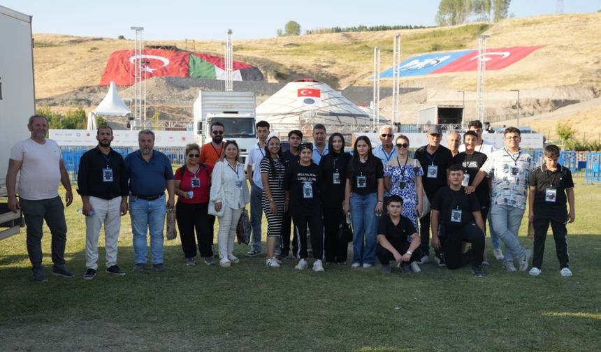 ‘Mirasının İzinde’ programı yoğun katılımla yapıldı