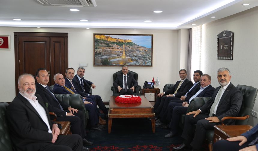Sırakaya, Mardin'de ziyaretlerde bulundu