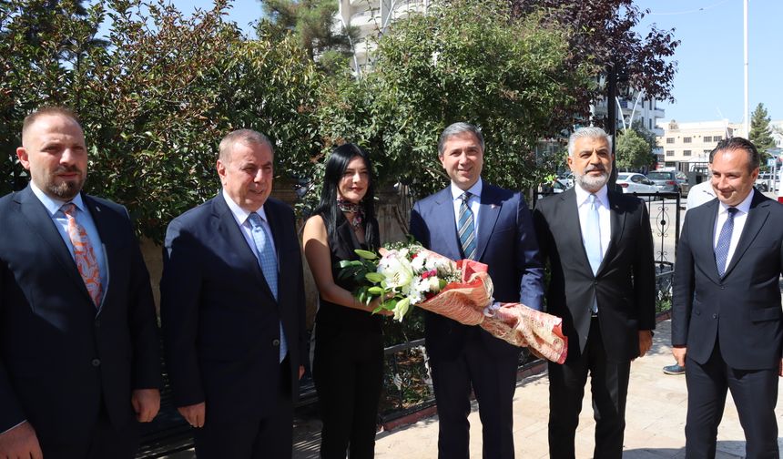 AK Partili Sırakaya, Mardin'in Midyat İlçesinde