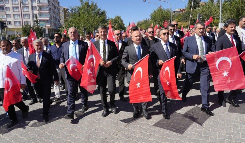Tutdere: ‘Dayanışma bizi büyütecek, yaralarımızı saracak’