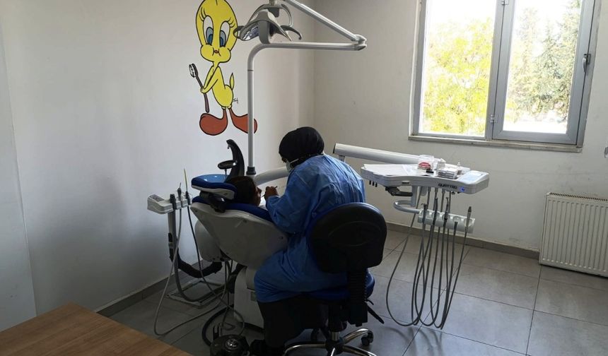 Kahta’da Çocuk Ağız ve Diş Sağlığı Polikliniği Açıldı