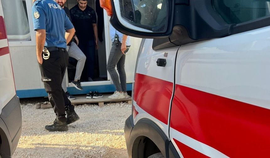 Adıyaman'da bir genç, babasını bıçakla yaraladı