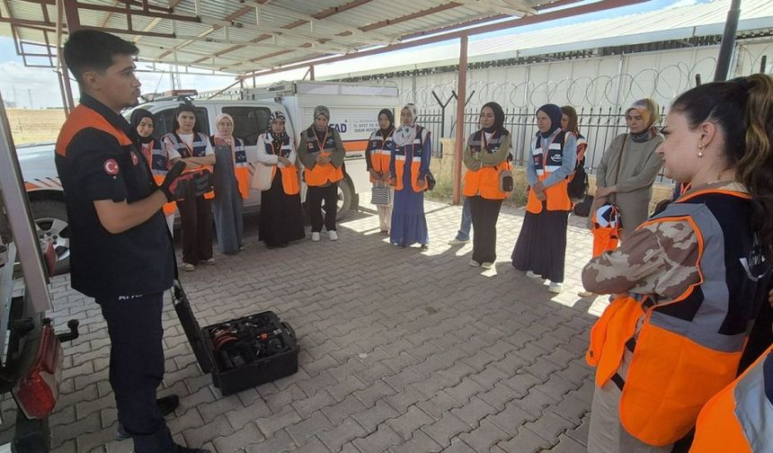 Adıyaman’da gönüllü gençler AFAD eğitimi alıyor