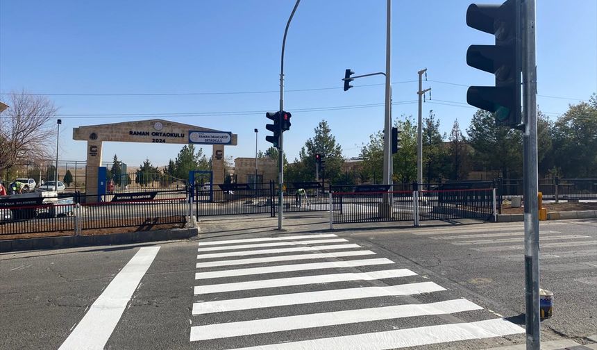 Batman'da kademeli yaya geçidi uygulaması başlatıldı