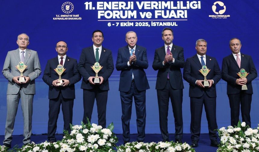 Ana muhalefet politikalarımızı itibarsızlaştırmaya çalışıyor