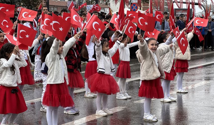 Bölgemizde Cumhuriyet Bayramı törenlerle kutlandı
