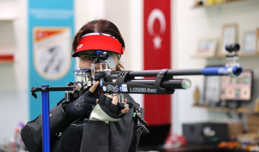 Şampiyonluklarıyla ülkenin gururu oldular