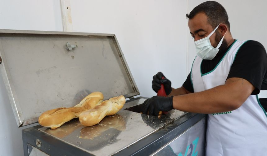 Şanlıurfa'da organik atıklar hayvan mamasına dönüştürülüyor