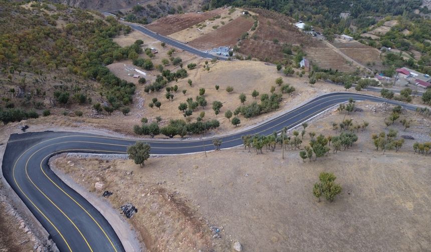 Siirt'te iki köy yolu asfaltlandı
