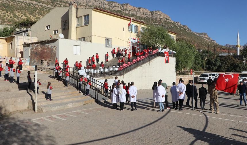 'Şehitler Kütüphanesi' törenle açıldı