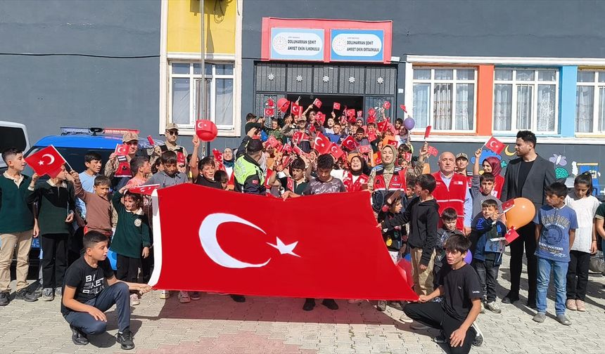 Siirt'te 'Cumhuriyet Bayramı'nı kutlaması