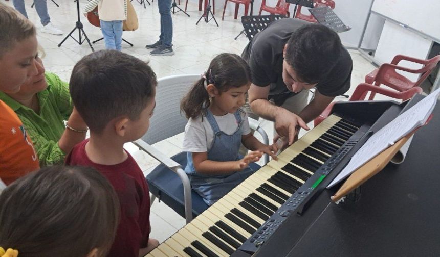 Zübeyde Hanım’ın Minikleri Konservatuarla Tanıştı