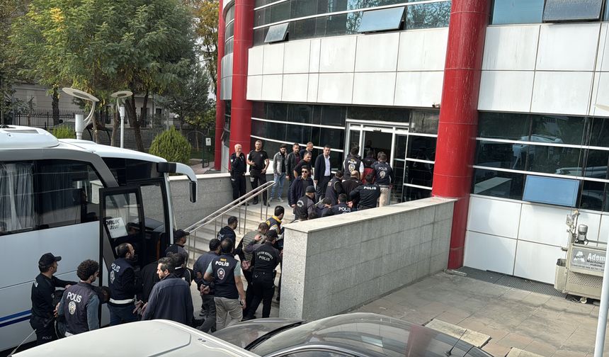 Adıyaman merkezli silah kaçakçılığı operasyonu