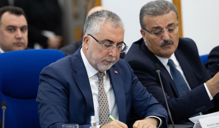 Bakan Işıkhan: 'Belediyelerin SGK borcu 234,2 milyar lira'