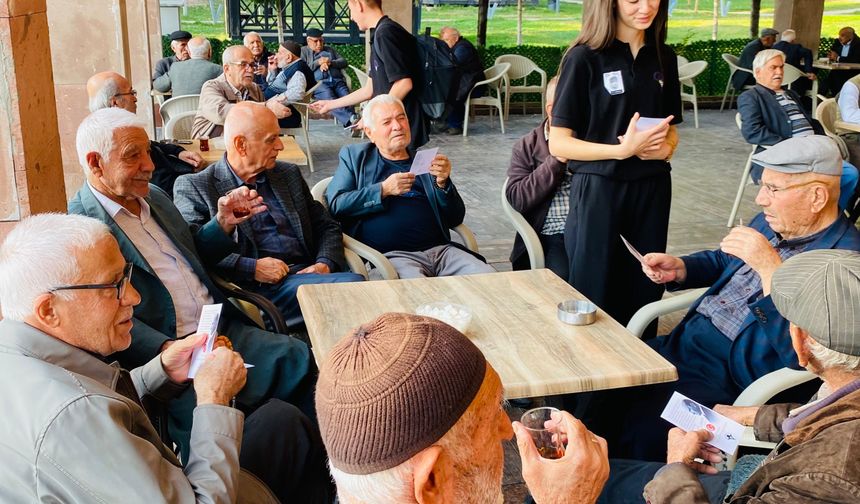 Besni OSB Kolejinden 10 Kasım'a Özel Anlamlı Vefa