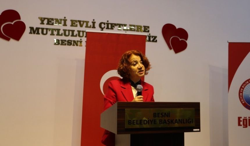 Doç. Dr. Fadime T. Dinç; “Atatürk’ü Anlamak Gerek!”