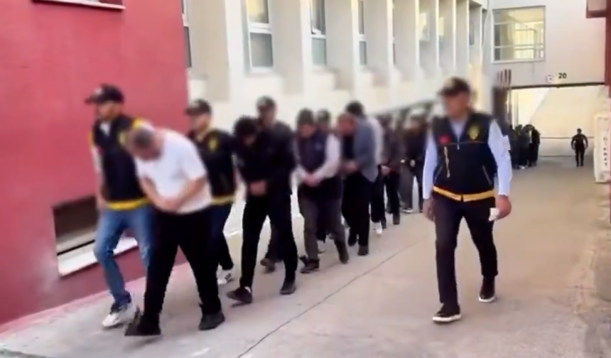 23 İlde Büyük Operasyon Dolandırıcılık Şebekesi Çökertildi