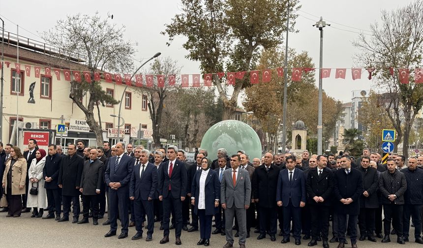 Gaziantep ve çevresinde Öğretmenler Günü kutlandı