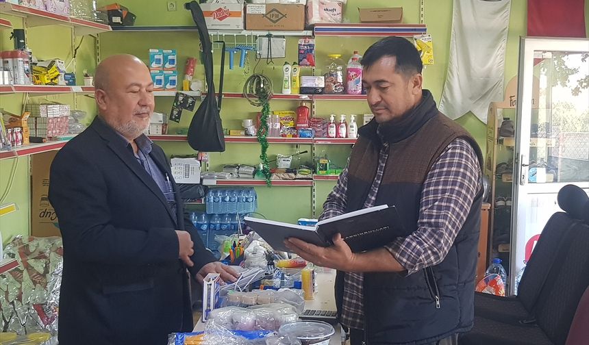 Hayırseverler, bakkalın 'veresiye defteri'ni satın aldı