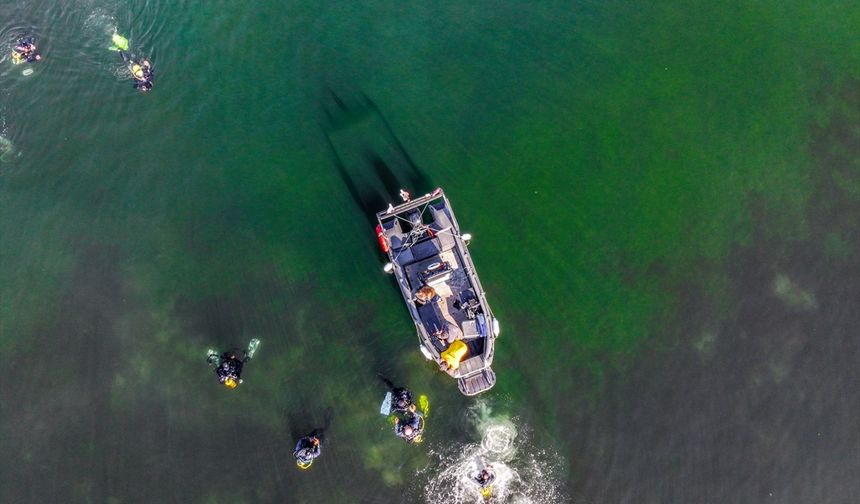 İzmit Körfezi temizlik durumu su altı dalışıyla incelendi