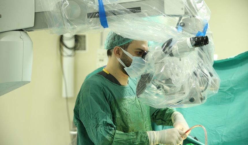 Kalp krizi şüphesiyle gitti beyninde tümör olduğunu öğrendi