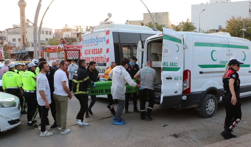 Kilis'te halk otobüsünün çarptığı kadın hayatını kaybetti