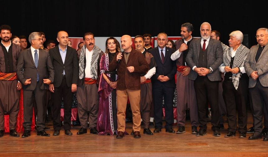 Öğretmenler Adıyaman'ın kültürel mirasını sahneye taşıdı