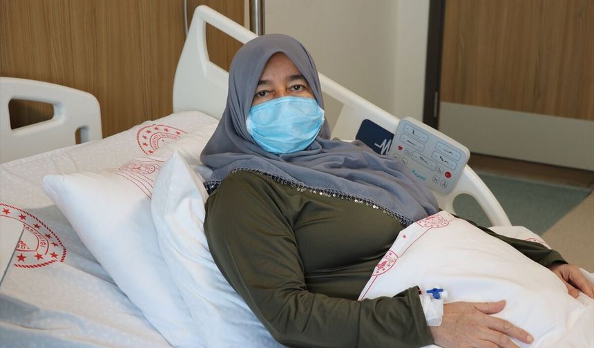 Böbrek hastası kadın organ nakliyle sağlığına kavuştu