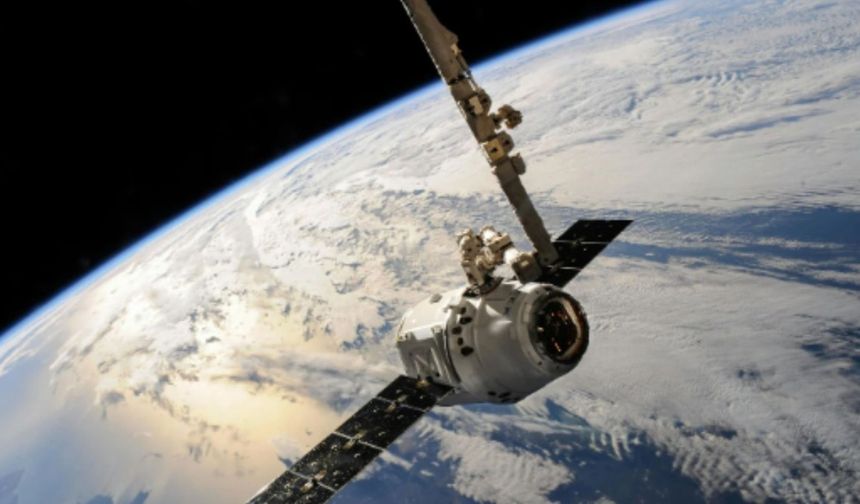 Çin, 15 yeni internet uydusunu uzaya gönderdi