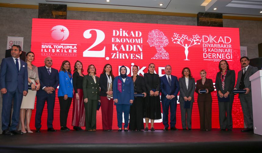 Diyarbakır'da '2. Ekonomi Kadın Zirvesi' düzenlendi