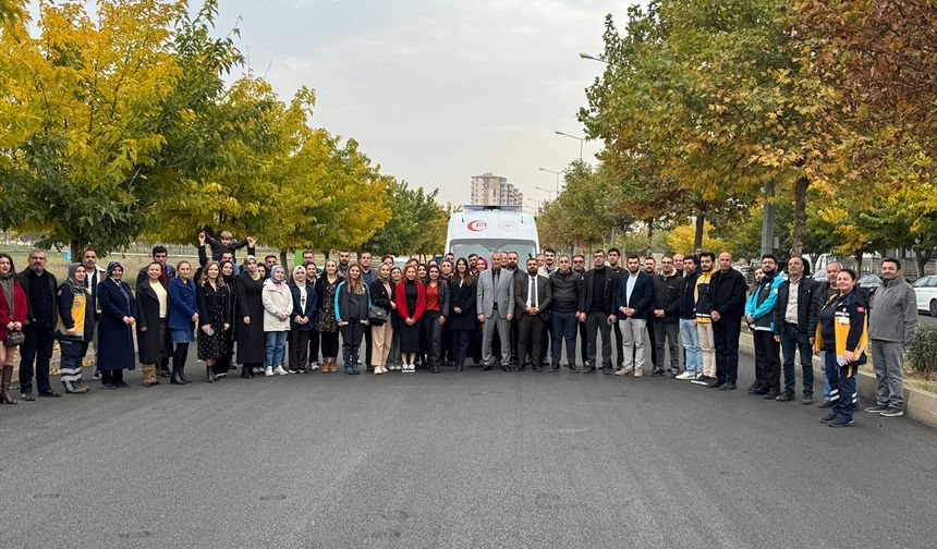 Diyarbakır'da ambulansların trafikteki sorunları incelendi
