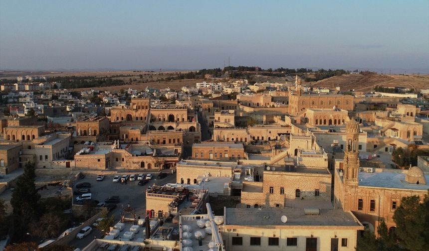 Dizi ve film yapımcıları Mardin'i çekim platosuna çevirdi