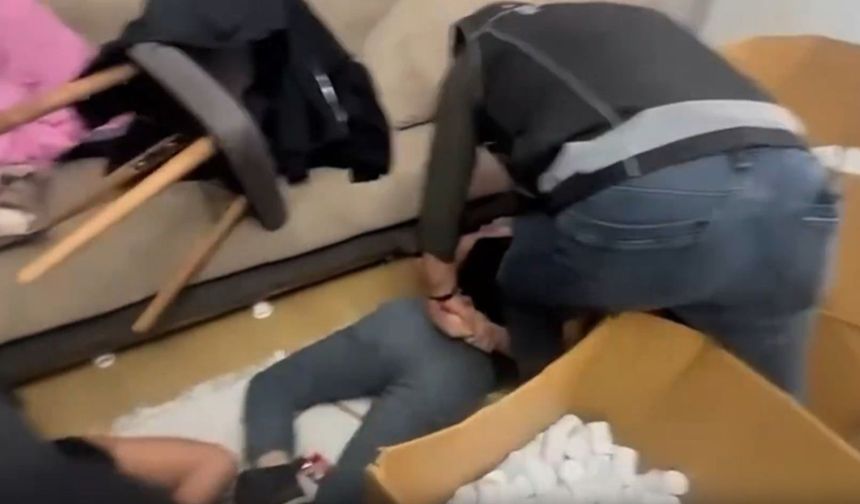 İstanbul ve İzmir'de Narkotik operasyonu