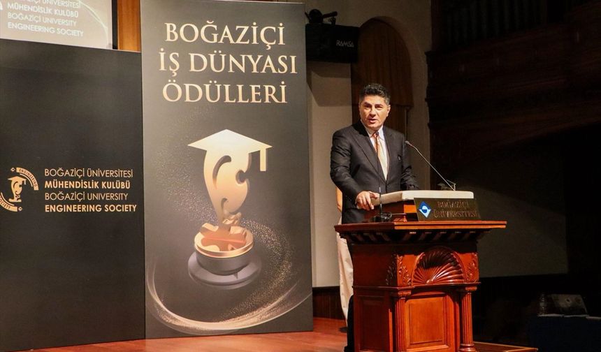 Safi Holding Başkanı Hakan Safi'ye 'Onur Ödülü'