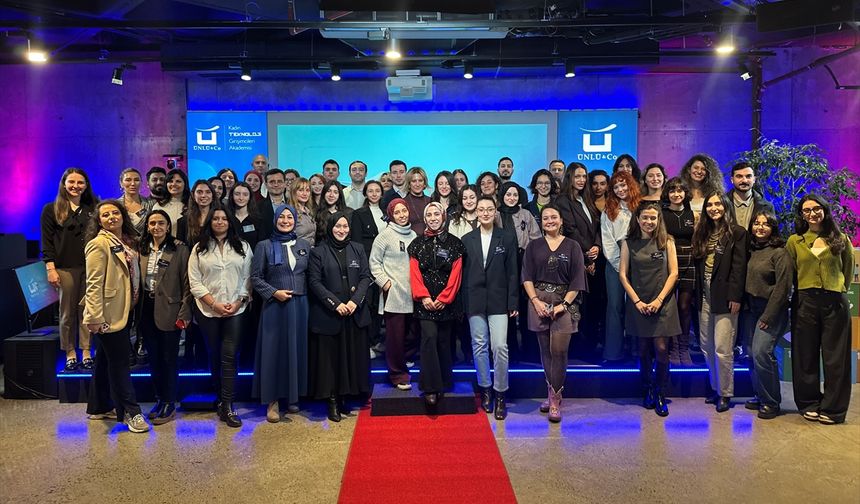 Kadın Teknoloji Girişimcileri Akademisi eğitime başladı