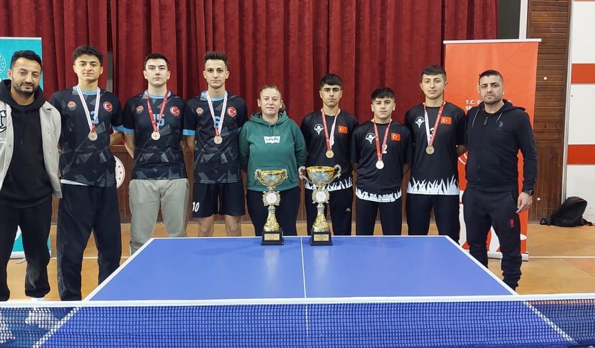 Masa Tenisinde Şampiyon Özel Besni OSB MTAL