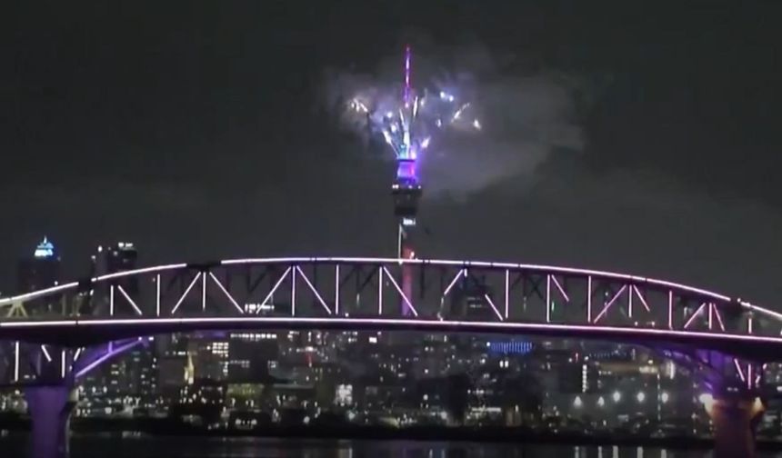 Dünyada yeni yılı ilk karşılayan ülke kiribati oldu